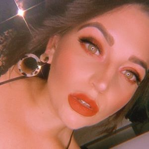 Meet your Posher, Carissa-ann